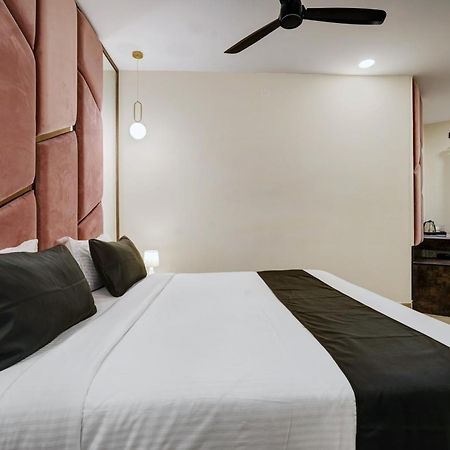 Astra Hotels & Suites - Koramangala Бангалор Экстерьер фото