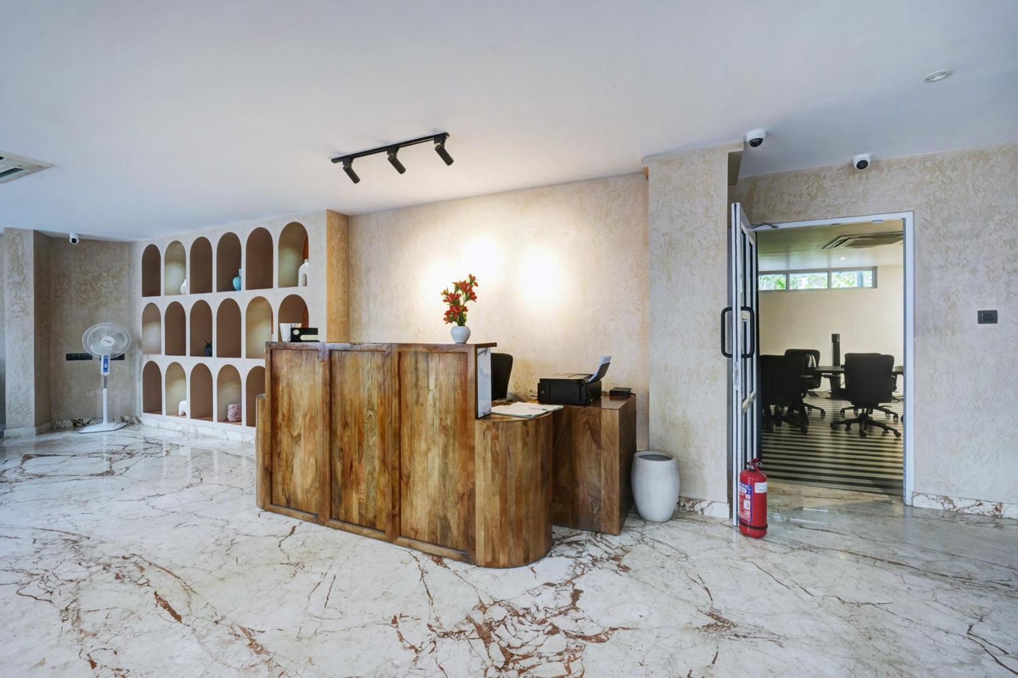 Astra Hotels & Suites - Koramangala Бангалор Экстерьер фото