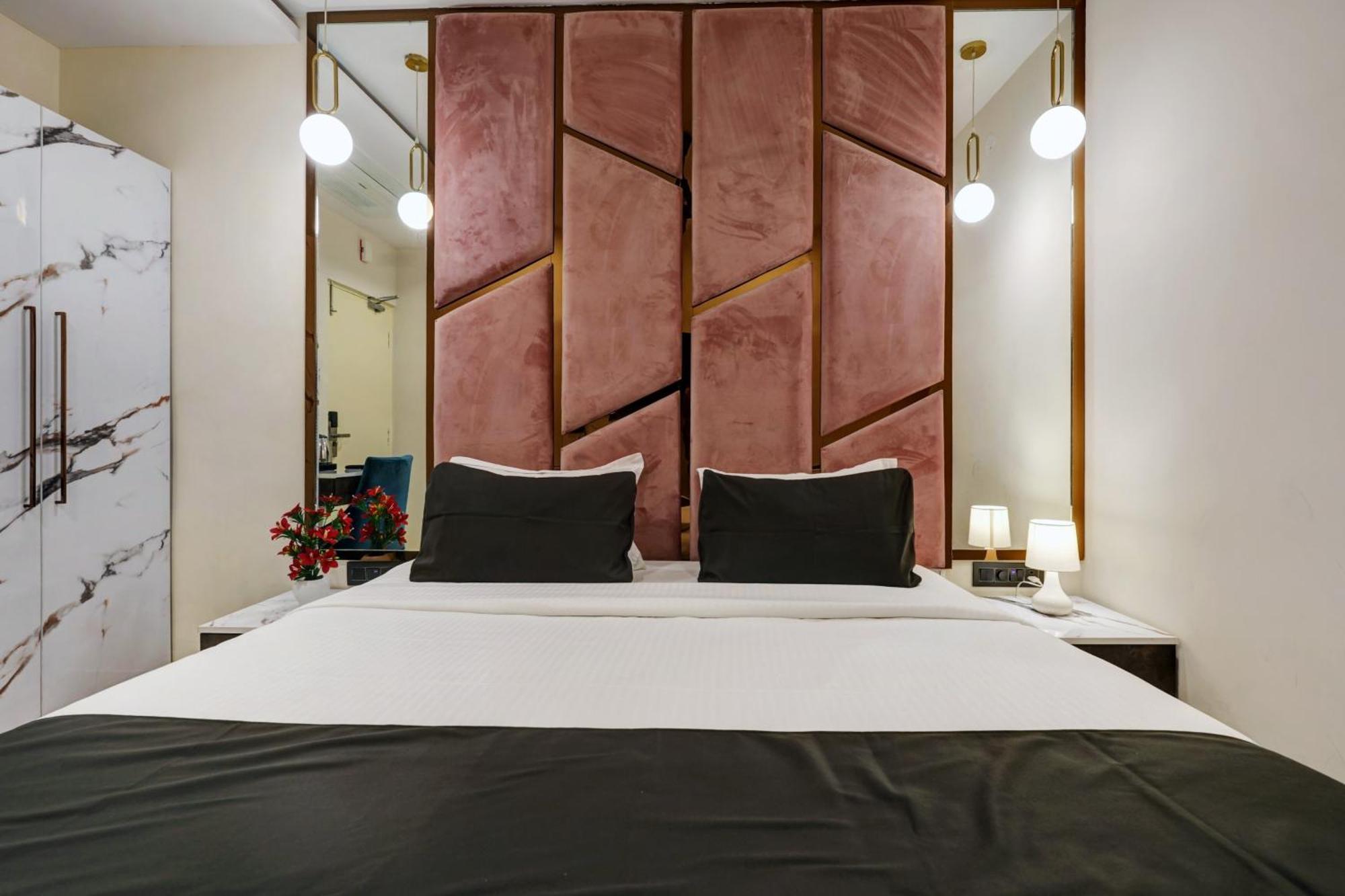 Astra Hotels & Suites - Koramangala Бангалор Экстерьер фото